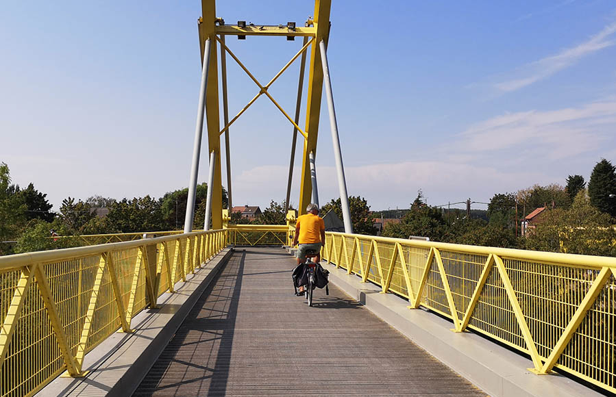 Passerelle Pont Jaune / cyclo rando
