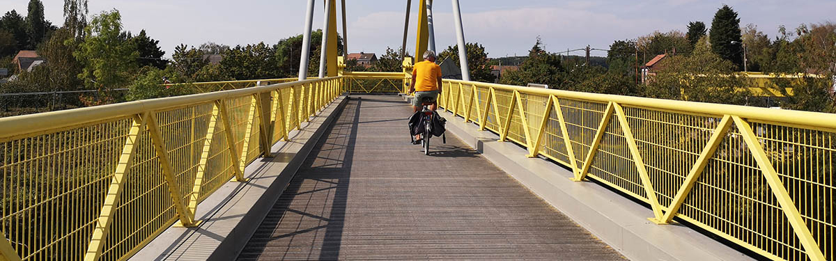 Passerelle Pont Jaune Deûlémont